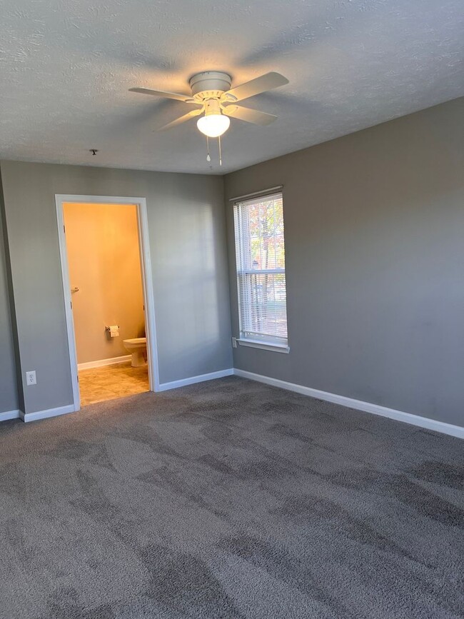 Building Photo - Charming 2BR Condo in Odenton