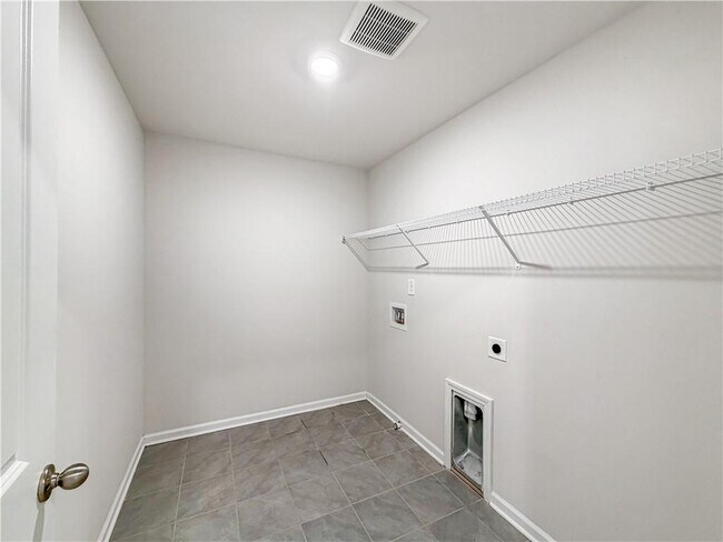 Building Photo - 5836 Hackberry Ln