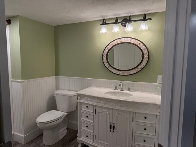 Building Photo - 44 Navaho Shores Rd