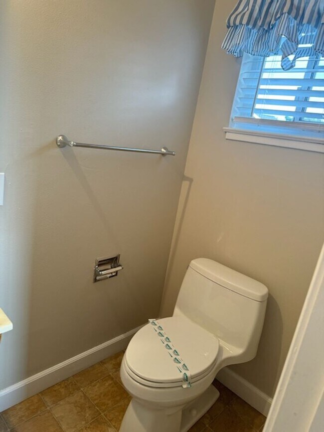 Building Photo - COMING SOON.  WILL BE READY JULY 8TH!!  Beautiful 3 Bedroom 1.5 Bath Home, Close to Santana Row.
