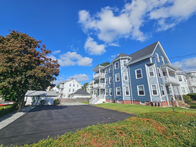 Primary Photo - 70 Weston St