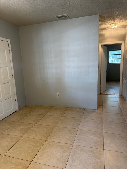 Front Door / Living Area to Hall - 662 NE 132nd St