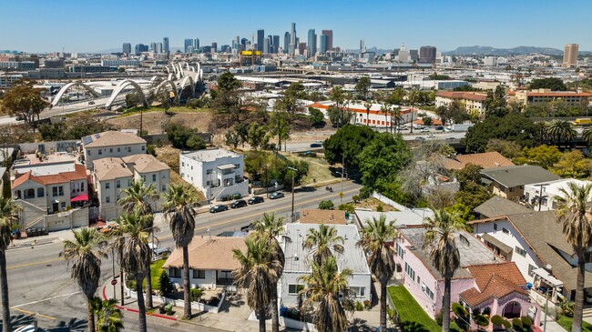 Building Photo - East LA duplex