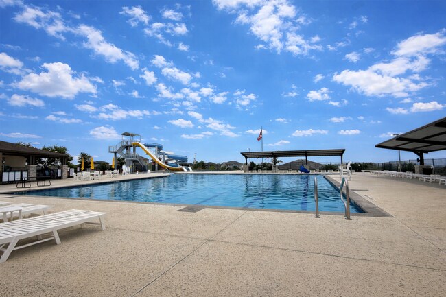 Building Photo - Beautiful 4-bedroom home in Riverstone at Westpointe featuring 2 spacious living areas, a downsta...