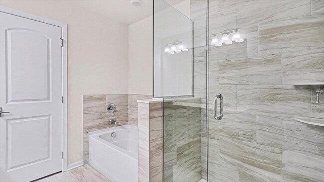 Building Photo - 1601 Salt Springs Dr