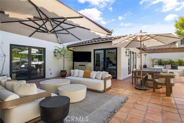 Building Photo - 5115 Los Feliz Blvd