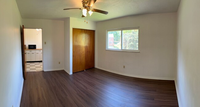 Building Photo - 2 Bedroom Single Family House Stanton Heights