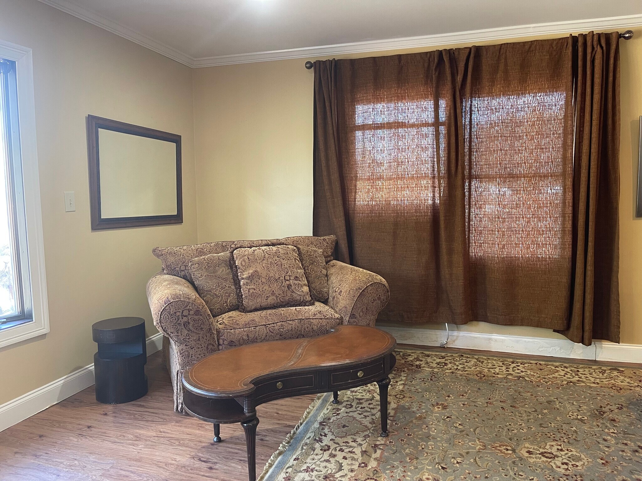 in bedroom area - 270 Greenfield Ave