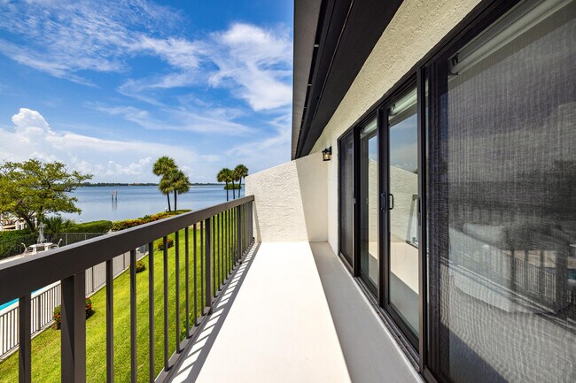 Building Photo - 3474 S Ocean Blvd