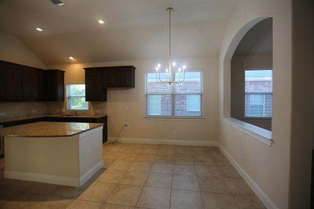 Building Photo - 5820 Fremont Dr