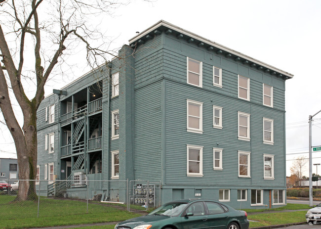 Building Photo - Schultz Apartments