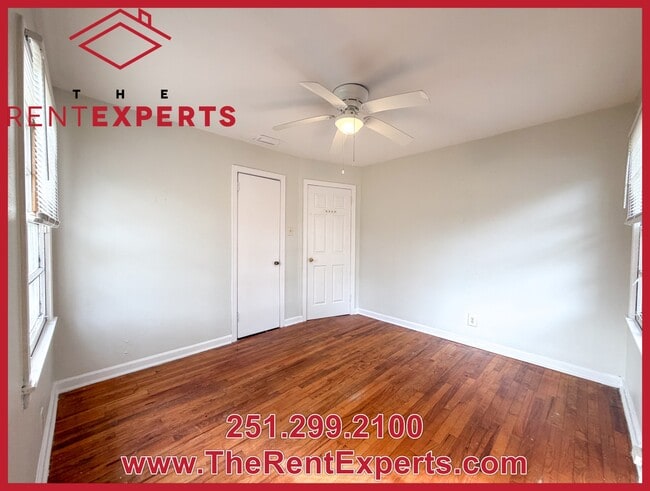 Building Photo - 3153 Kendale Dr