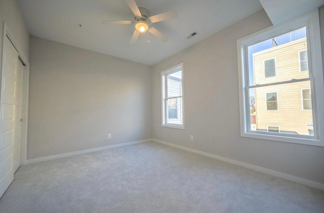 Building Photo - 2505 Burns St SE