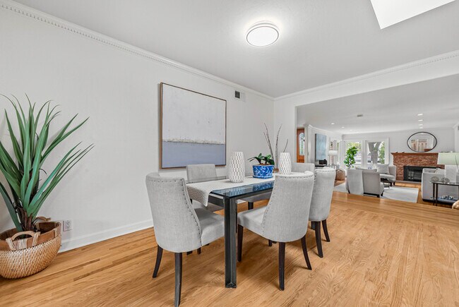 Building Photo - West San Jose home four bedrooms three baths with separate bedroom and full bath