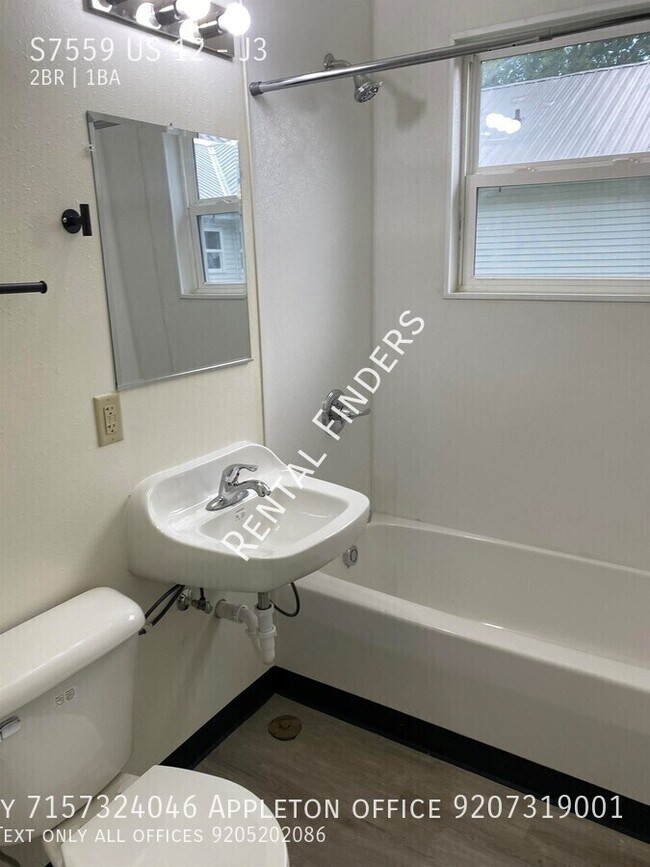 Building Photo - S7559 US-12