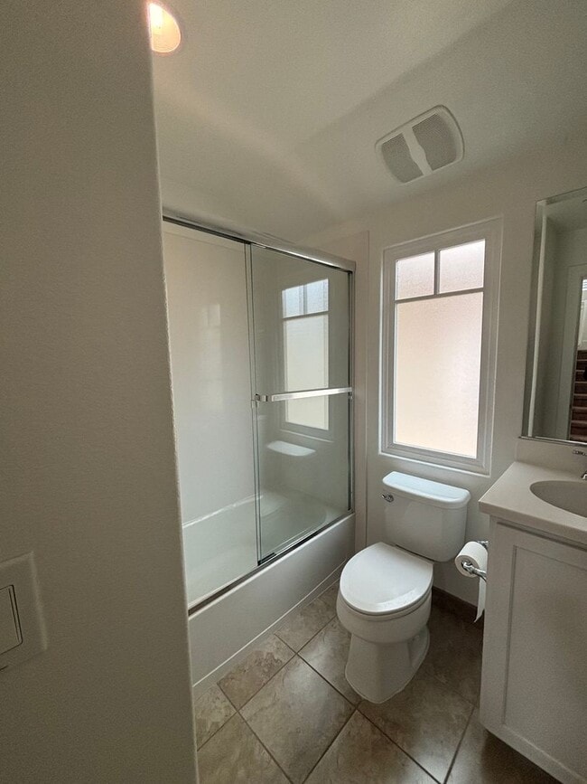 Building Photo - Welcome Home to Grafton Terrace! Ideally l...