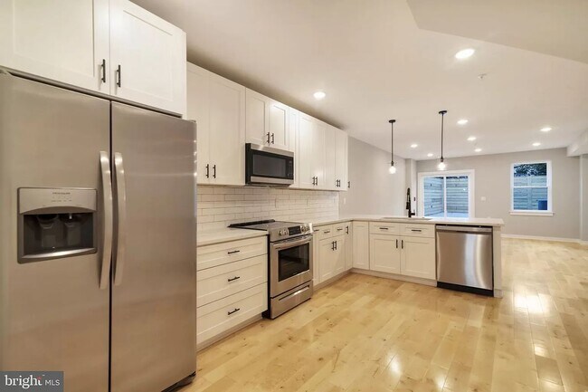 Building Photo - 1514 N 26th St