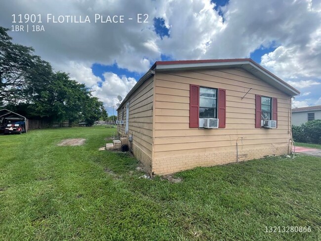 Building Photo - 1/1 in West Boca Raton in a mobile home