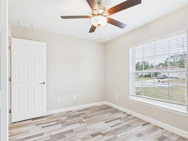 Building Photo - 12849 SW 73rd Ave Rd