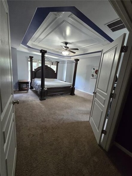 Building Photo - 6850 Rocking Horse Ln
