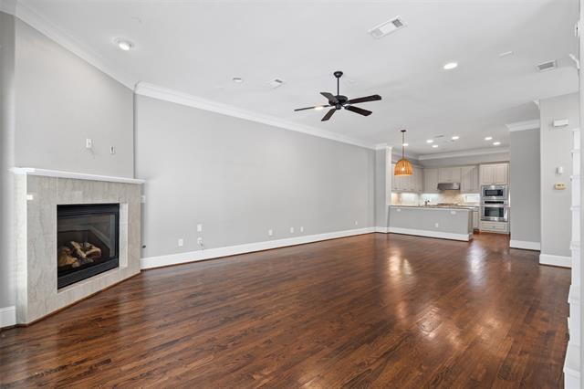 Building Photo - 4502 Holland Ave