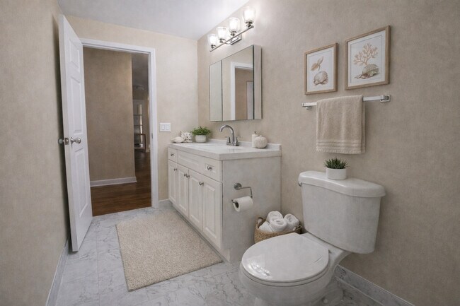 Building Photo - 200 N Dearborn St