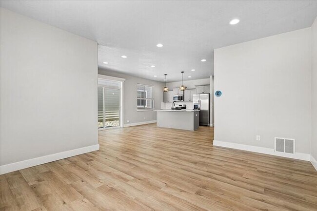 Building Photo - Experience Spacious Luxury: 4 Bedroom, 3 Bath Two-Story Rental Home Awaits