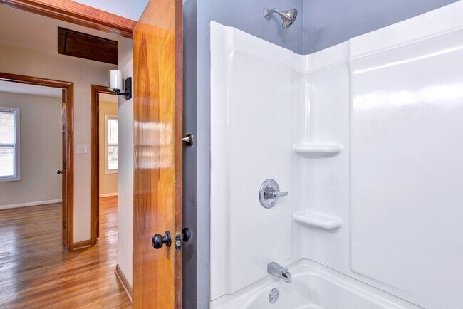 Building Photo - Call Eric Thompson at (757) 685-3172 for more information