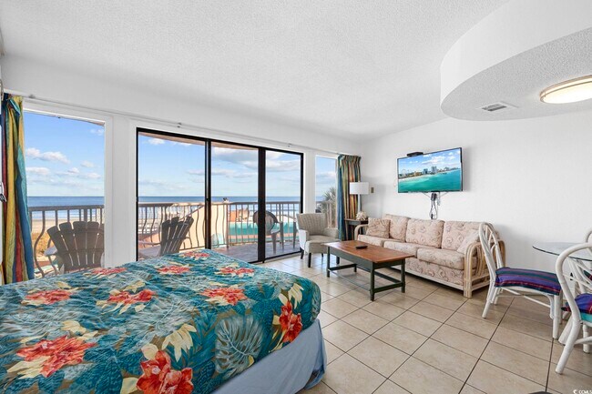 Building Photo - 202 70th Ave N