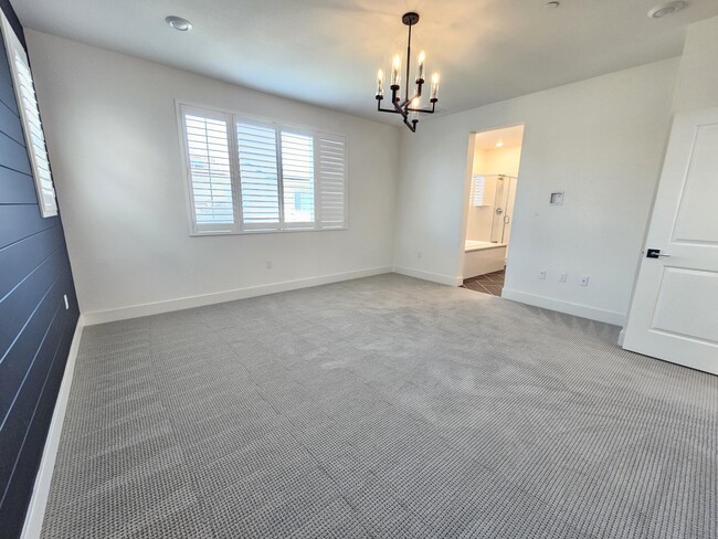 Building Photo - 504 Gemstone Wy