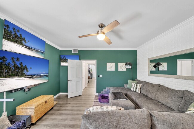 Building Photo - 23281 Butterfly Palm Ct