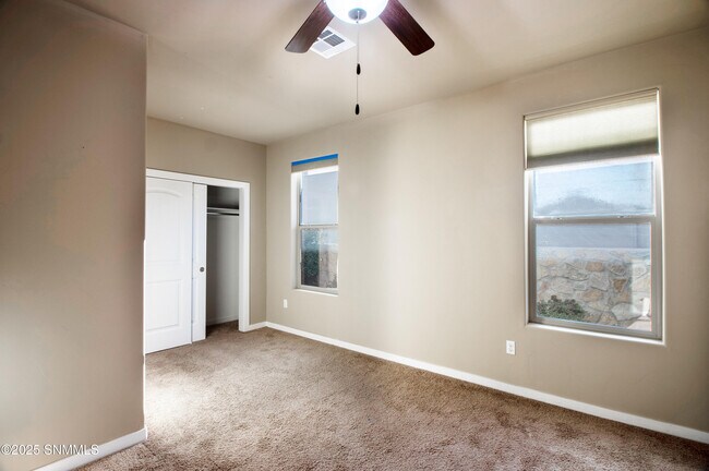 Building Photo - 1415 San Bonifacio