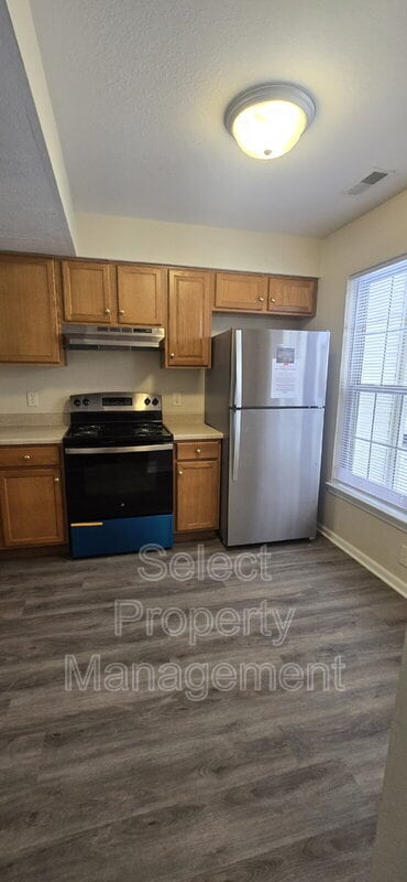 Building Photo - 5446 Evard Rd