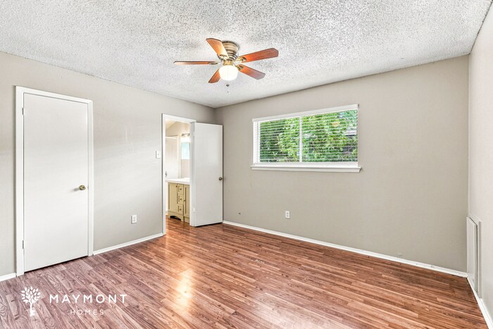 Building Photo - 11750 Murr Way