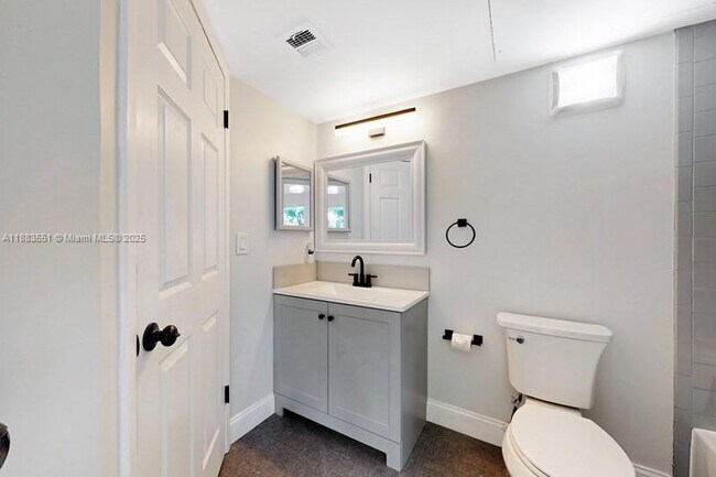 Building Photo - 17325 NW 67th Ct