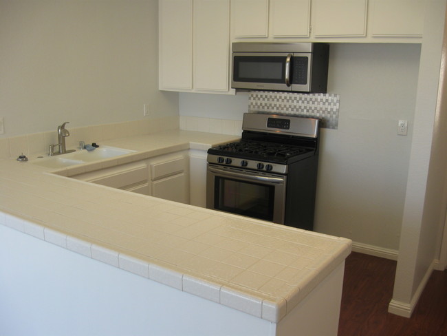 Kitchen - 1133 24th St