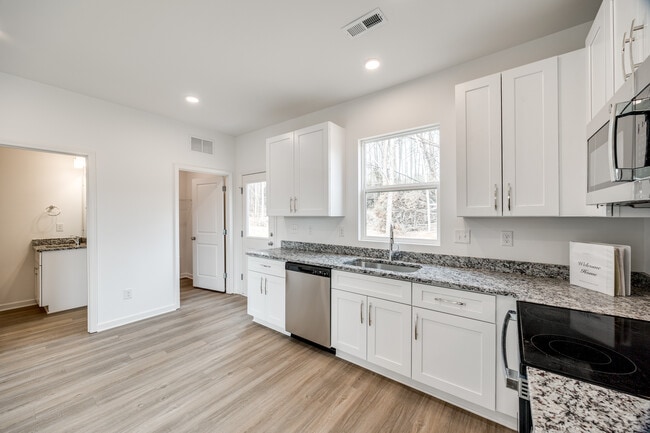 Building Photo - 22 S Mickley Ave