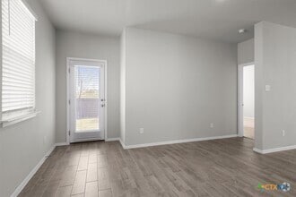Building Photo - 240 Blue Agate Ct