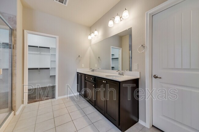 Building Photo - 1312 Motley Dr