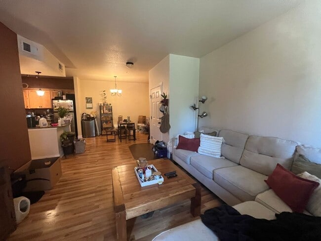 Building Photo - Fantastic Condo in Central Fort Collins