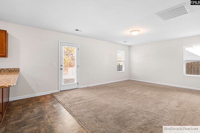 Building Photo - 115 Hemphill Rd