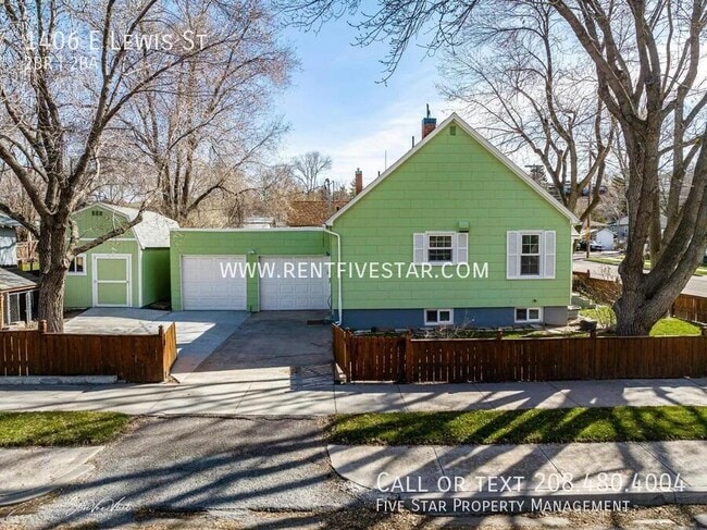 Building Photo - 1406 E Lewis St