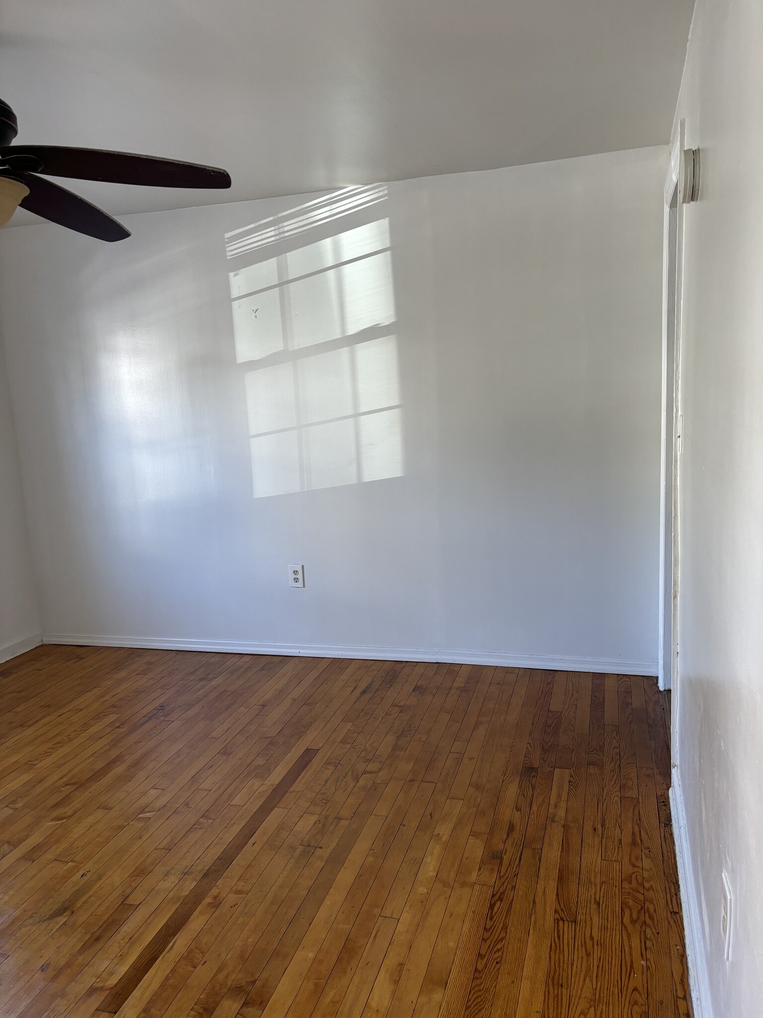 Building Photo - 240 Sommerville Pl