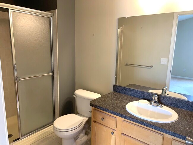 Building Photo - 48475 Bridge Way