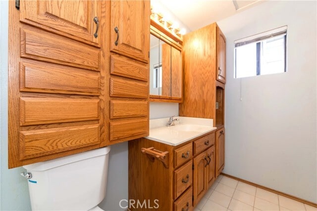 Building Photo - 2577 Plaza del Amo