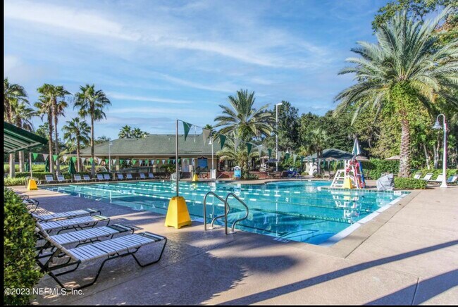 Building Photo - 2090 Hawkeye Pl