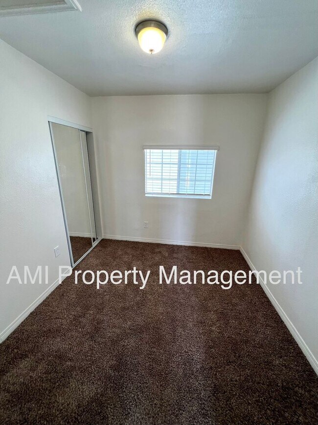 Building Photo - MADISO