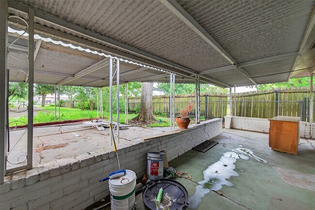 Building Photo - 3438 5th St