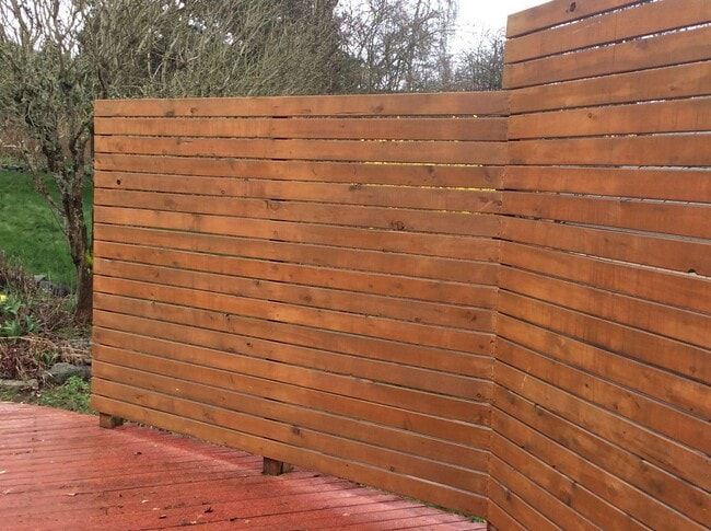 Building Photo - Browns Point Beauty! Spacious 2BDRM/1.75 BATH Home with Partial View of the Sound!