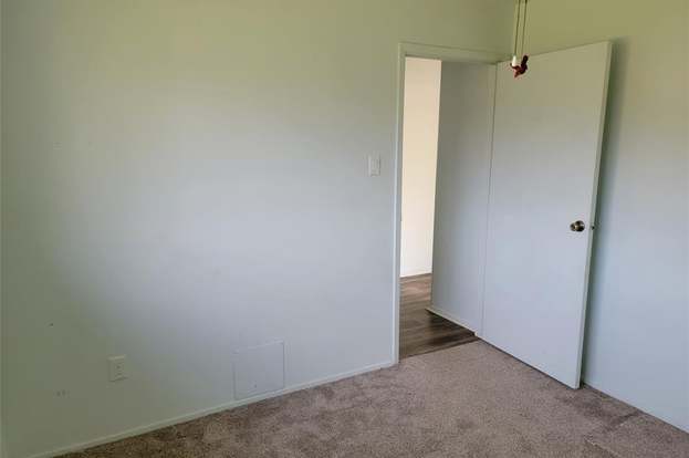 Building Photo - 257 Austin St